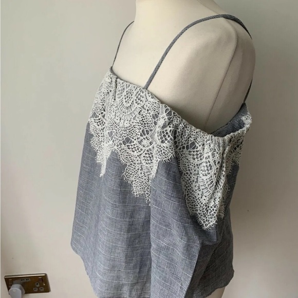 Zara Off the shoulder Linen Cotton mix Check Top with lace Size XS - Picture 4 of 7